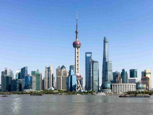 智能照明控制系統，商場建筑，優勢分析，環保節能，舒適人性化，安全管理